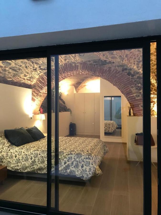 Espolla Encantadora Casa Rural Can Vidal מראה חיצוני תמונה