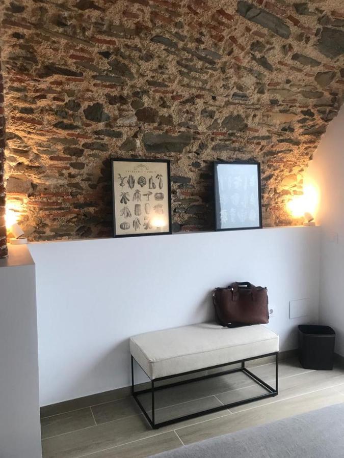 Espolla Encantadora Casa Rural Can Vidal מראה חיצוני תמונה